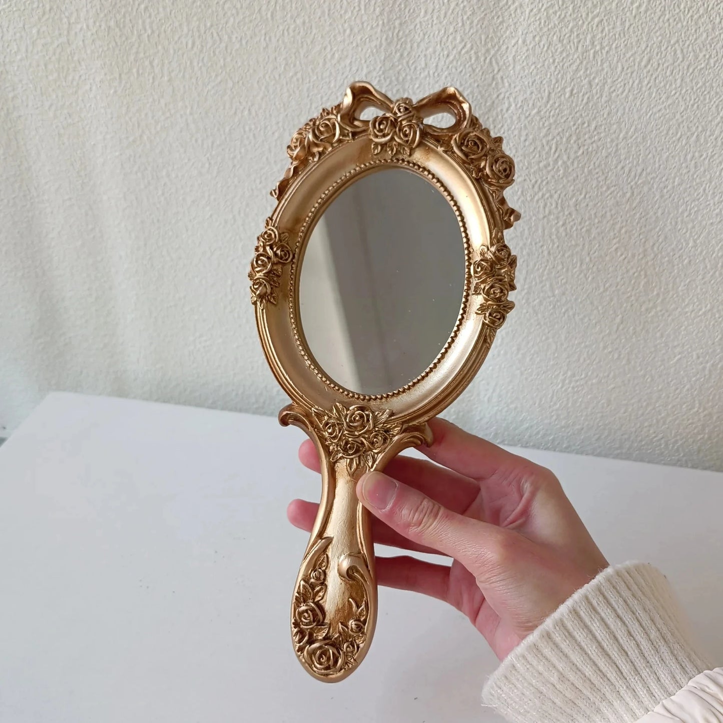 European Style Retro Handheld Mirror Vintage