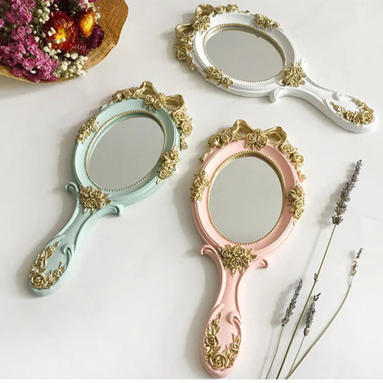 European Style Retro Handheld Mirror Vintage